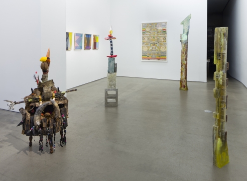 Totem, group exhibition 